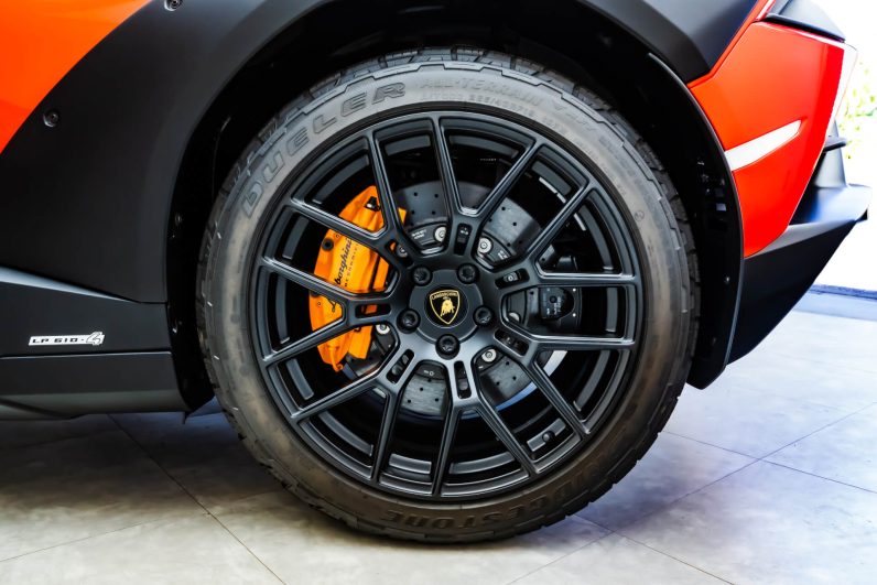 Lamborghini Huracan Sterrato