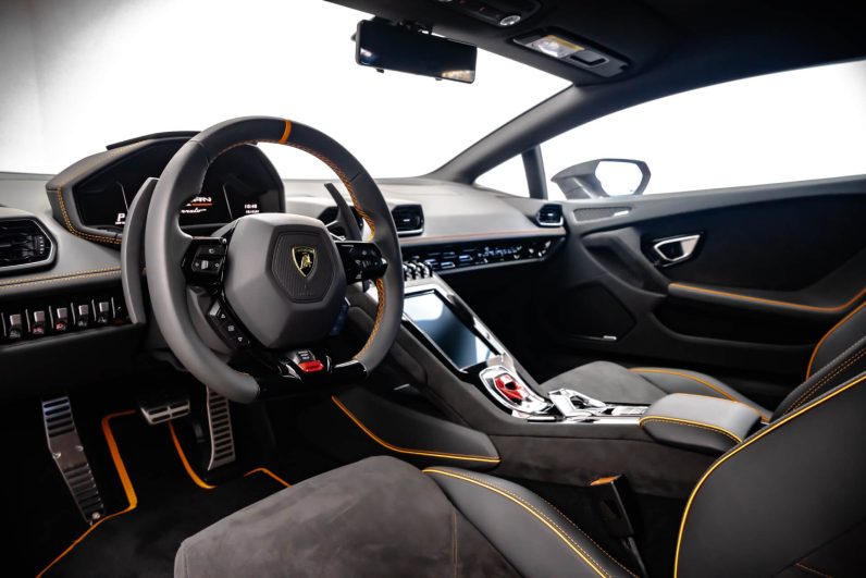 Lamborghini Huracan Sterrato