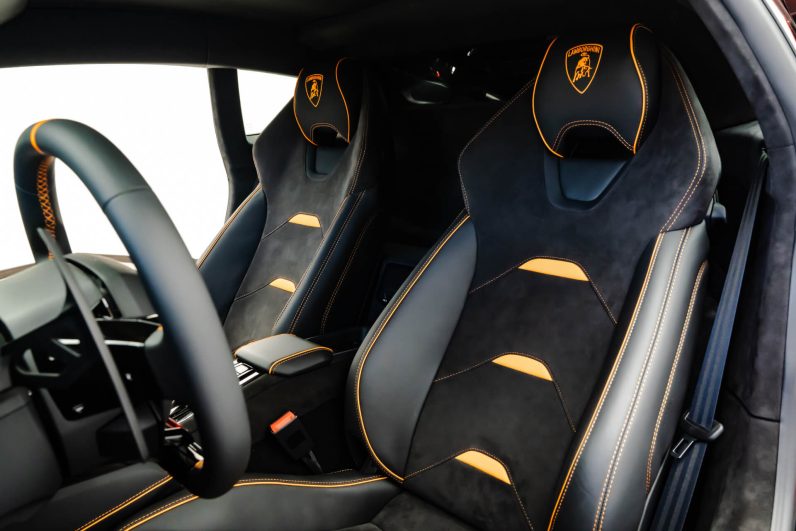 Lamborghini Huracan Sterrato