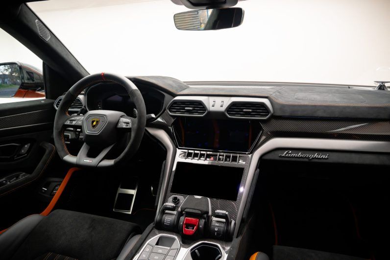 Lamborghini Urus Performante