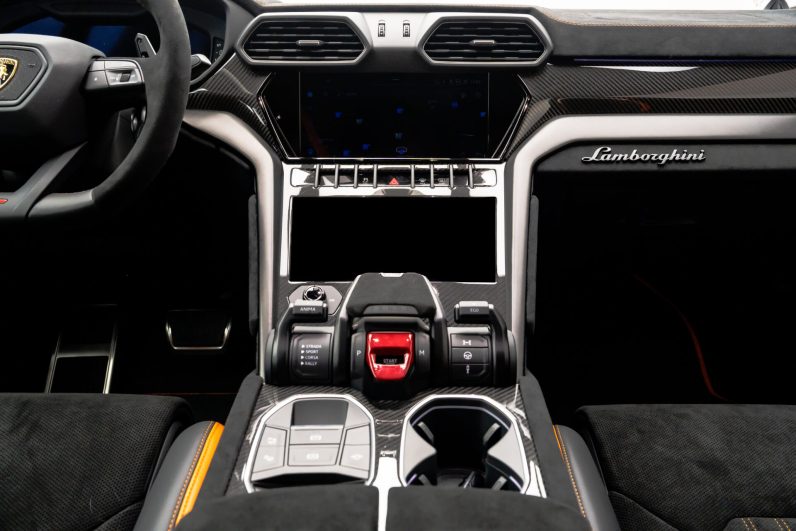 Lamborghini Urus Performante