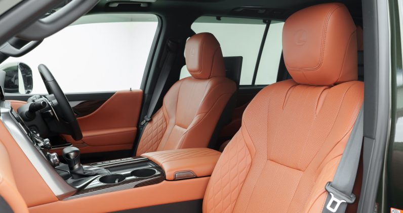 2024 Lexus LX600 Executive – Khaki Green