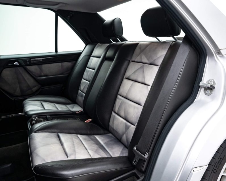 1995 Mercedes Benz E500 LTD