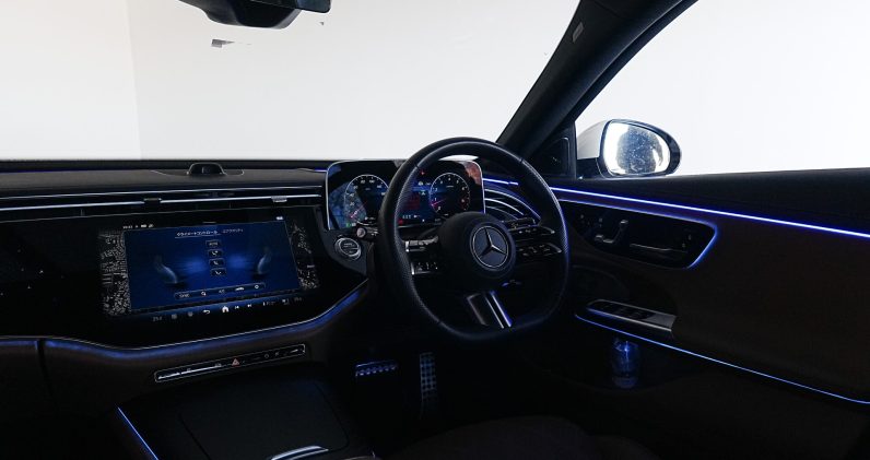 Mercedes Benz E200