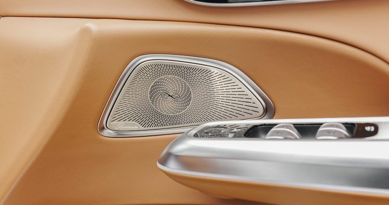 Mercedes Benz E200