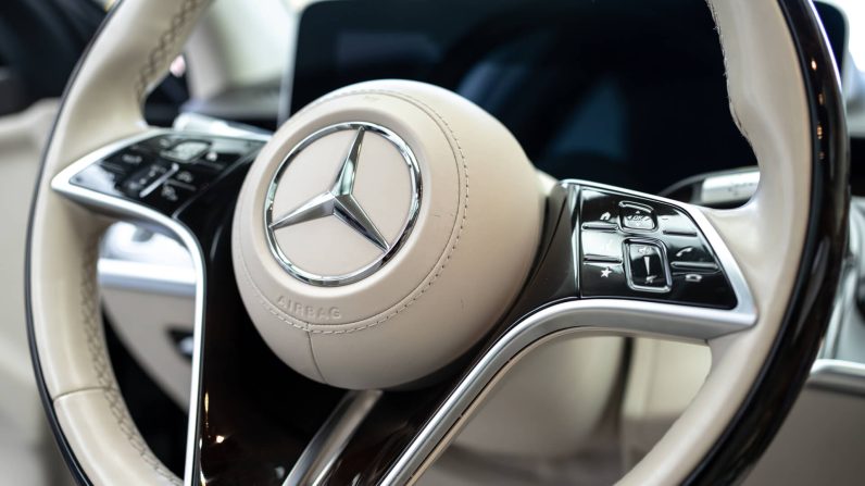 Mercedes Benz S580 Maybach