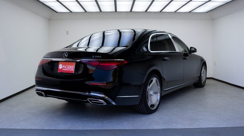 Mercedes Benz S580 Maybach