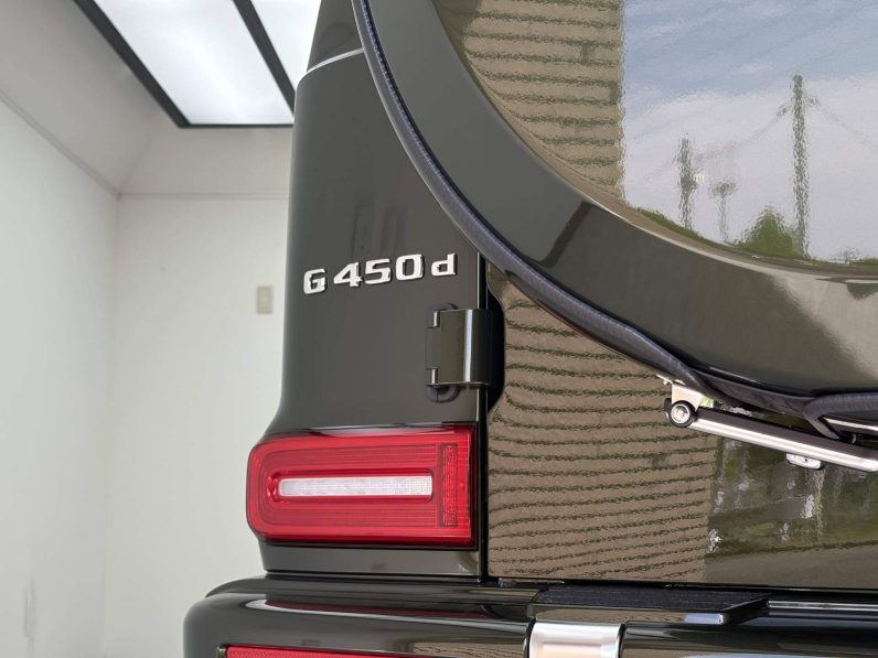 2025 Mercedes Benz G-Class G450D Olive Green