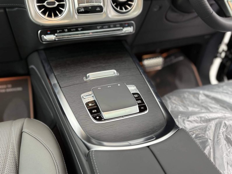 2025 Mercedes Benz G-Class G450D Olive Green