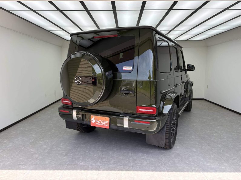 2025 Mercedes Benz G-Class G450D Olive Green