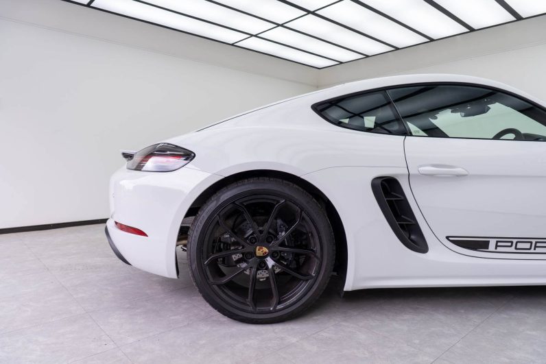 Porsche 718 Cayman Style Edition