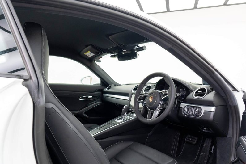 Porsche 718 Cayman Style Edition
