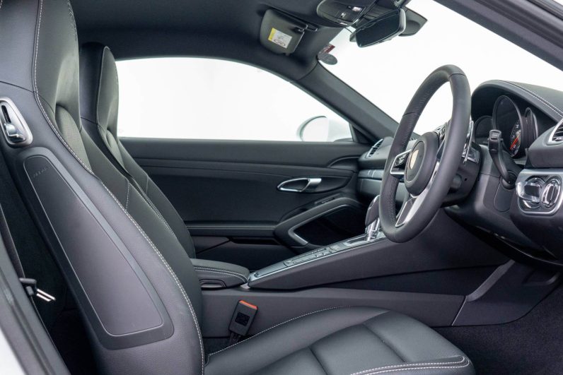 Porsche 718 Cayman Style Edition