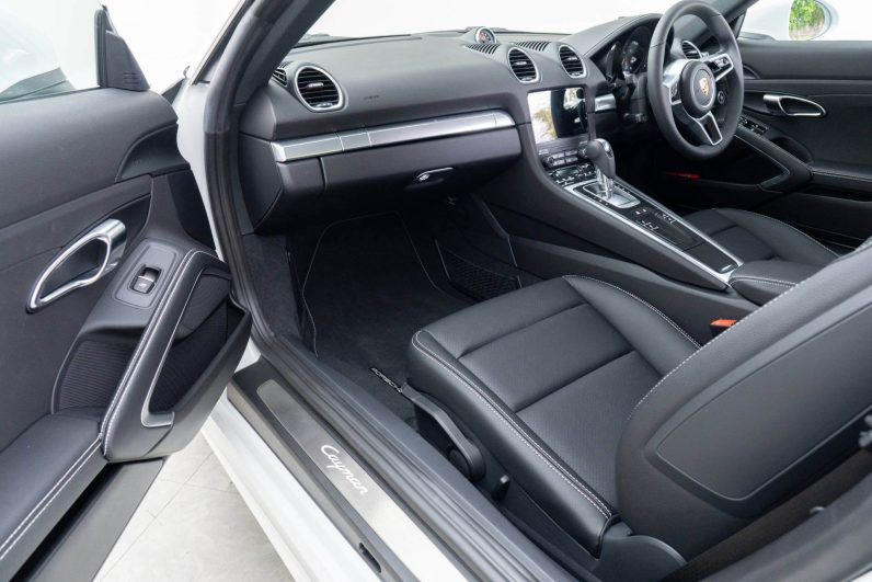 Porsche 718 Cayman Style Edition
