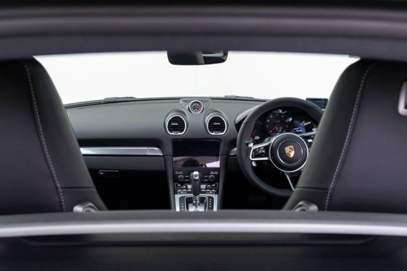 Porsche 718 Cayman Style Edition