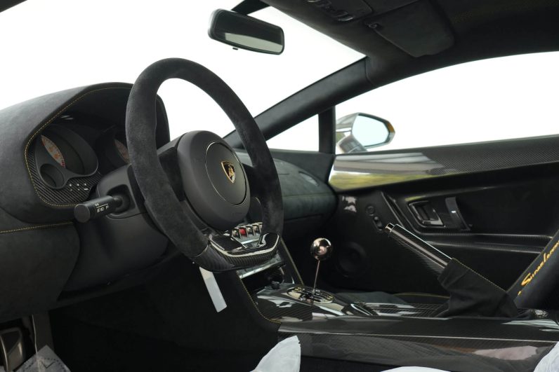 Lamborghini Gallardo Superlegerra