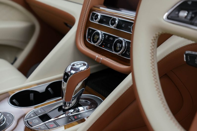 2024 Bentley Bentayga Mulliner EWB