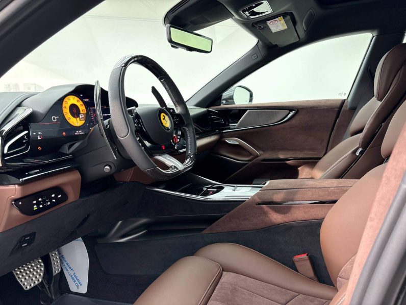 2025 Ferrari Purosangue