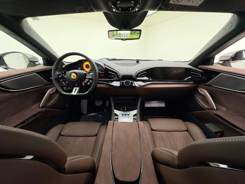 2025 Ferrari Purosangue