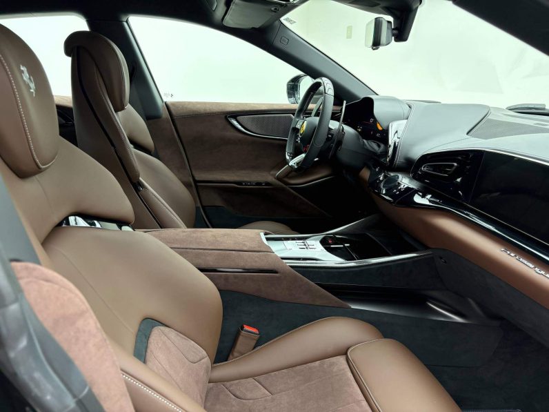 2025 Ferrari Purosangue