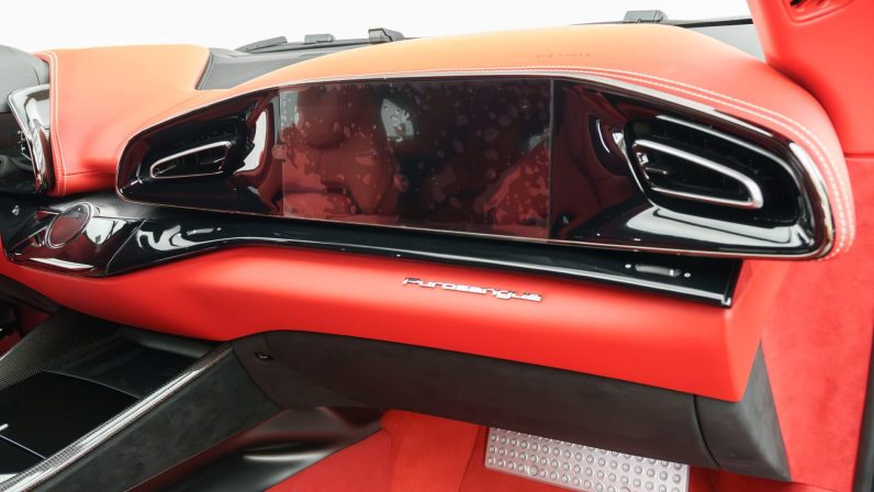 2025 Ferrari Purosangue