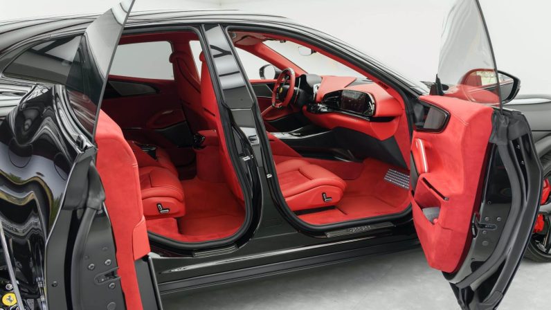 2025 Ferrari Purosangue