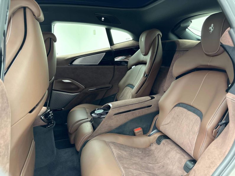 2025 Ferrari Purosangue