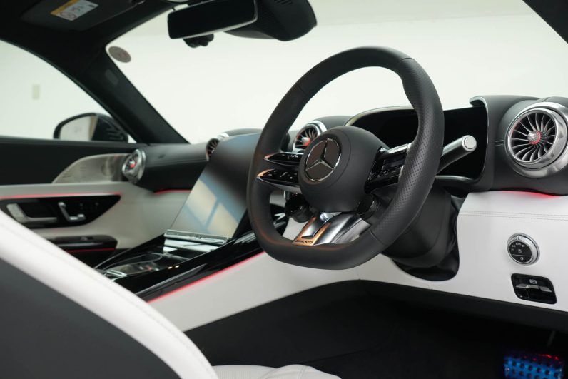 2025 Mercedes Benz GT43