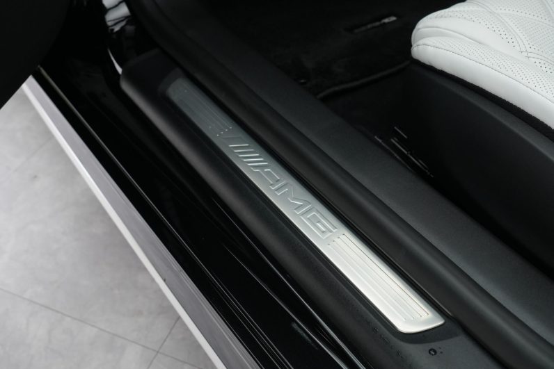 2025 Mercedes Benz GT43