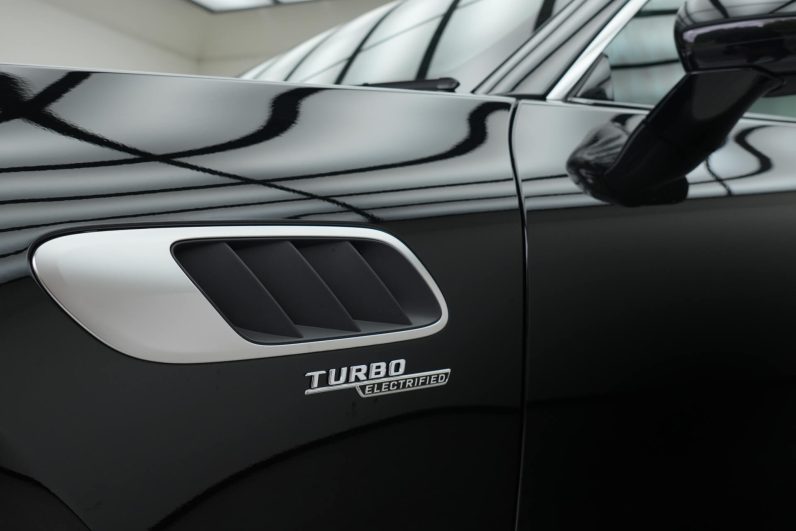 2025 Mercedes Benz GT43