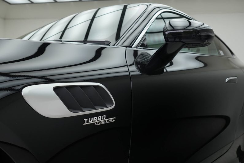 2025 Mercedes Benz GT43