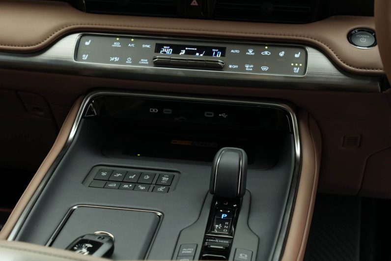 2025 Toyota Century SUV