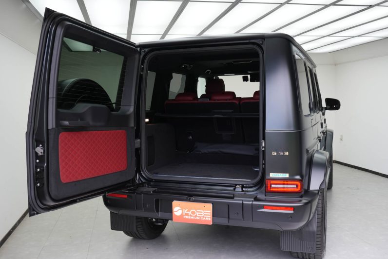 2025 Mercedes Benz G63 (Magno Black)