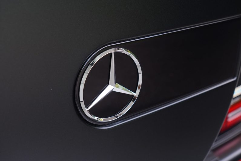 2025 Mercedes Benz G63 (Magno Black)