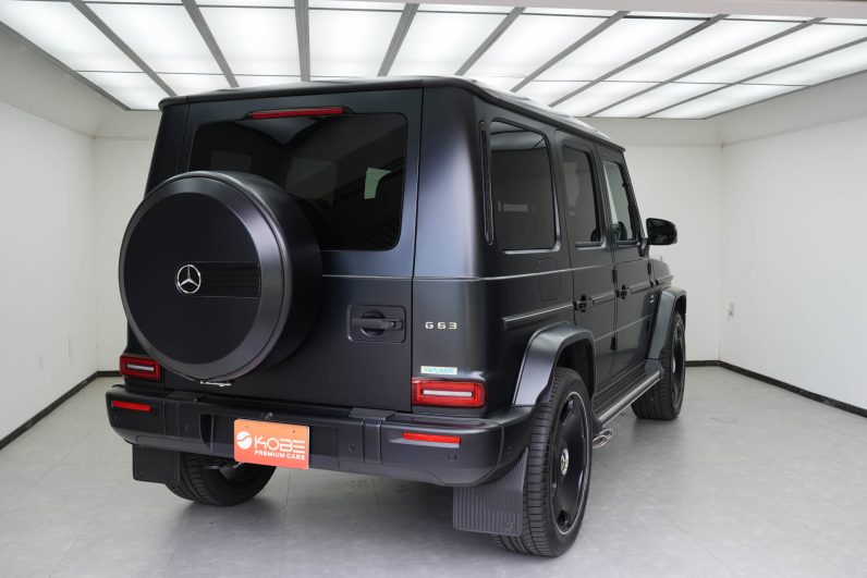 2025 Mercedes Benz G63 (Magno Black)