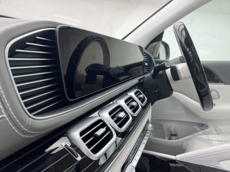 2025 Mercedes Benz Maybach GLS600