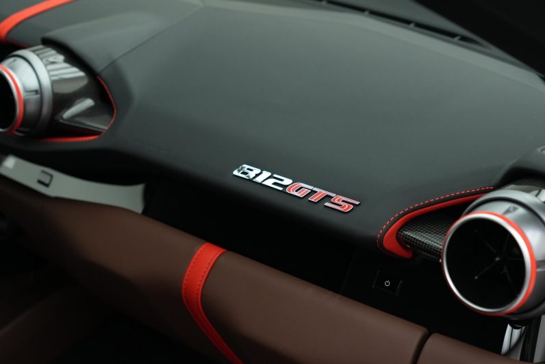 Ferrari 812 GTS