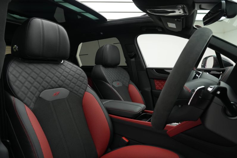 2024 Bentley Bentayga Azure 3.0 Hybrid