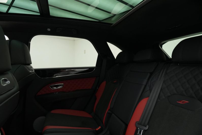 2024 Bentley Bentayga Azure 3.0 Hybrid