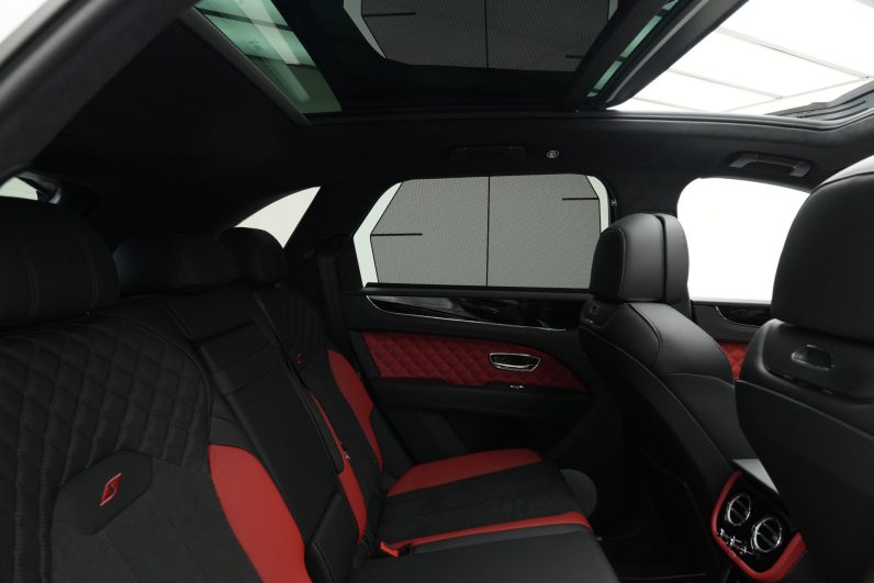 2024 Bentley Bentayga Azure 3.0 Hybrid