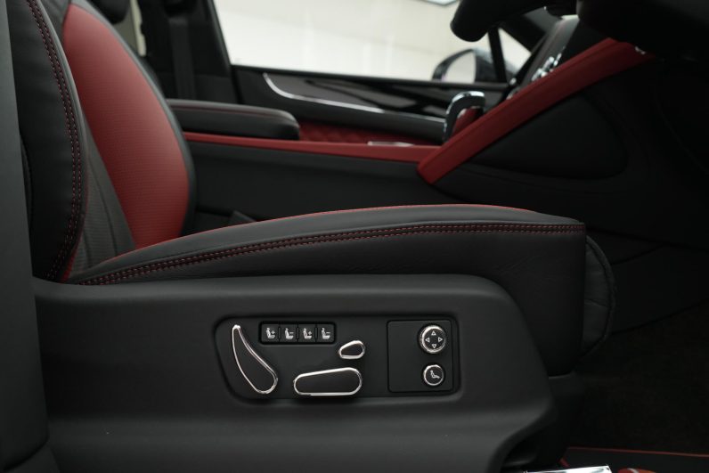 2024 Bentley Bentayga Azure 3.0 Hybrid