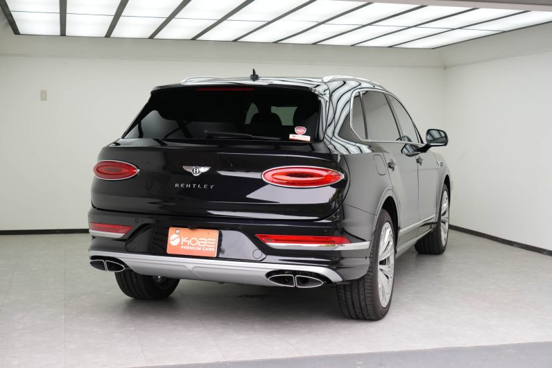 2024 Bentley Bentayga Azure 3.0 Hybrid