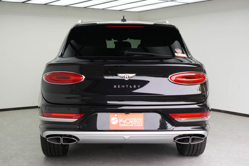 2024 Bentley Bentayga Azure 3.0 Hybrid