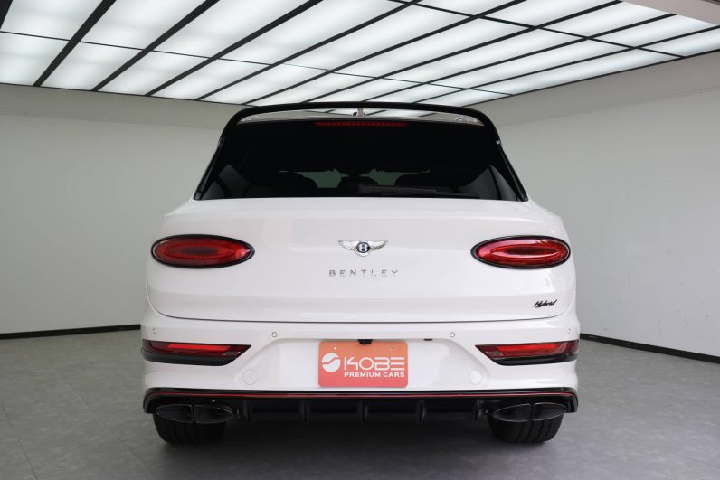 2024 Bentley Bentayga Azure 3.0 Hybrid