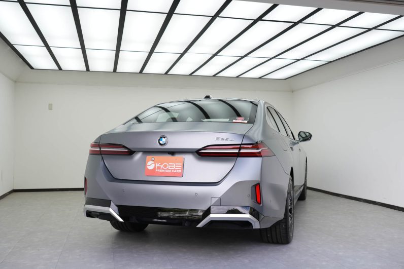 2025 BMW 525Li M Sports