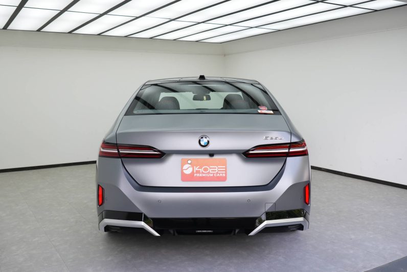 2025 BMW 525Li M Sports