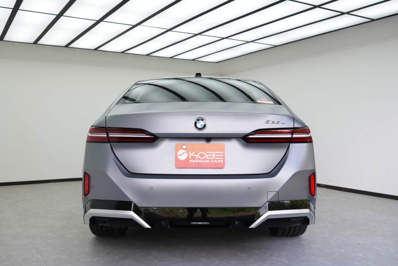2025 BMW 525Li M Sports