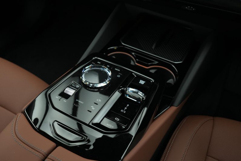 2025 BMW 525Li M Sports