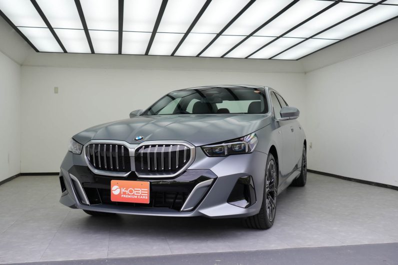 2025 BMW 525Li M Sports