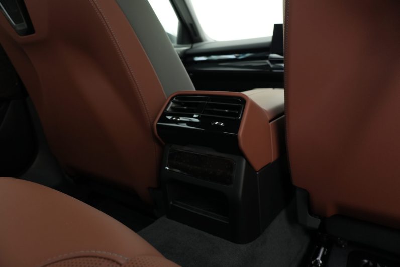 2025 BMW 525Li M Sports